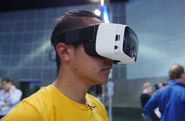 VR۾ͫ׼ڵ
